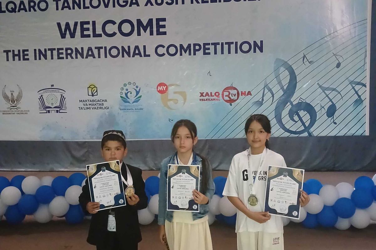 Komolxonov Botirxon,Isroilova Parizoda,Shokirjonova Sabina