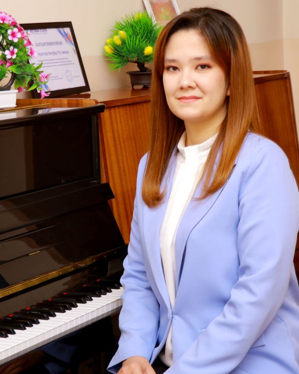 ABDURASULOVA FARINOZ OYBEKOVNA